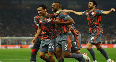 أيوب الكعبي أساسيًا.. تشكيل أولمبياكوس وفيورنتينا في نهائي دوري المؤتمر الأوروبي